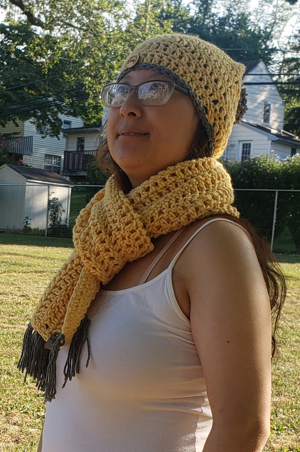 Yellow & Grey Hat/Scarf Set